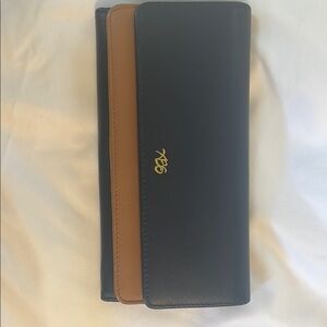 Sleek Black and Tan Key & Card Holder
